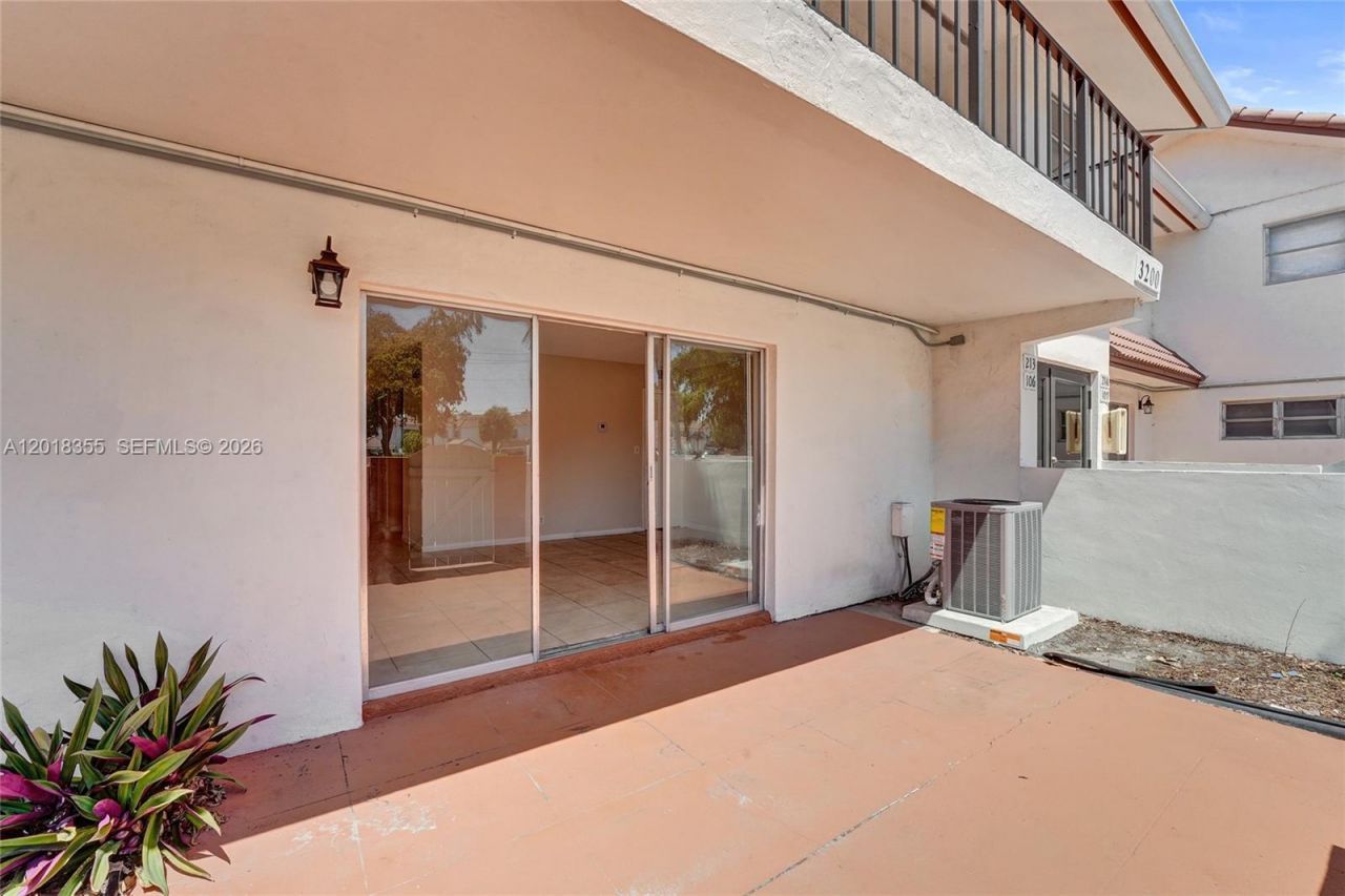 3200 Coral Springs Dr , Unit 106, Coral Springs, FL 33065 Photo