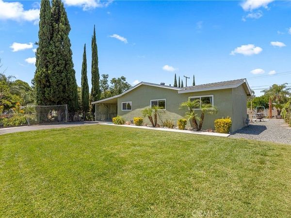 2135 Glenroy, Pomona, CA 91766