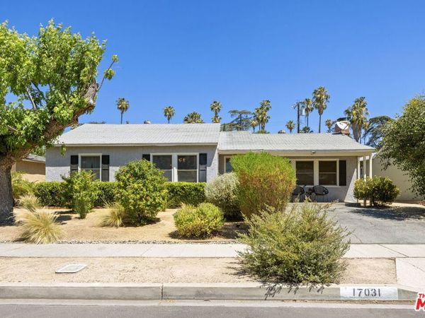17031 Enadia Way, Lake Balboa, CA 91406
