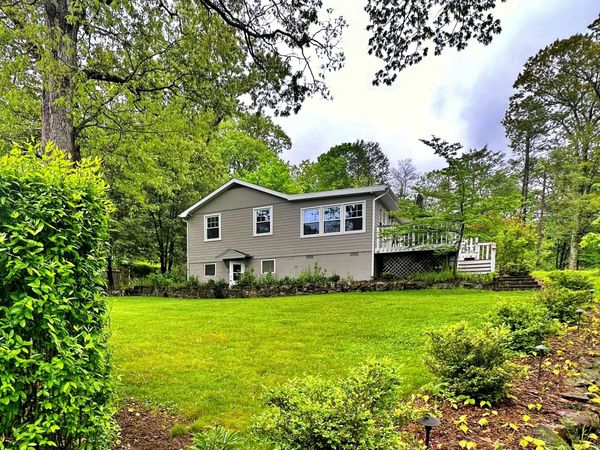 18 Inglenook , New Fairfield, CT 06812