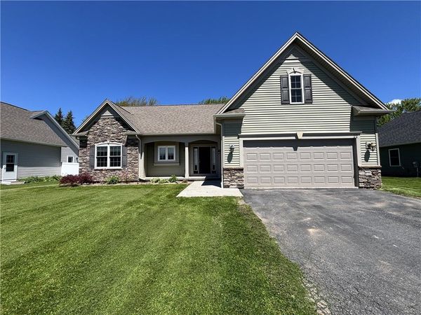 22 Cailyn Way , Brockport, NY 14420