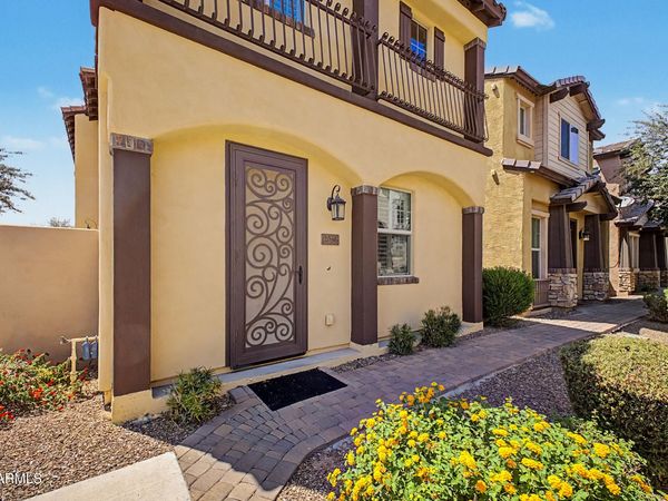 2036 E HEARTWOOD Lane, Phoenix, AZ 85022
