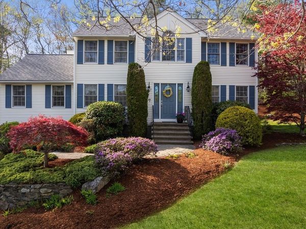 44 Laurel Drive, Hudson, MA 01749