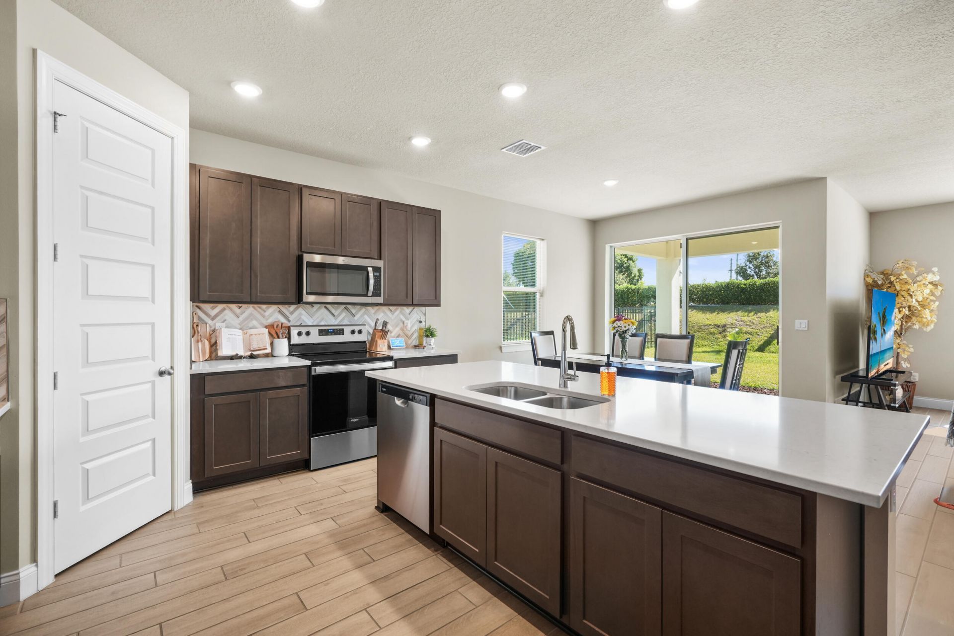 8588 Dahlia Circle, Port Saint Lucie, FL 34986 Photo