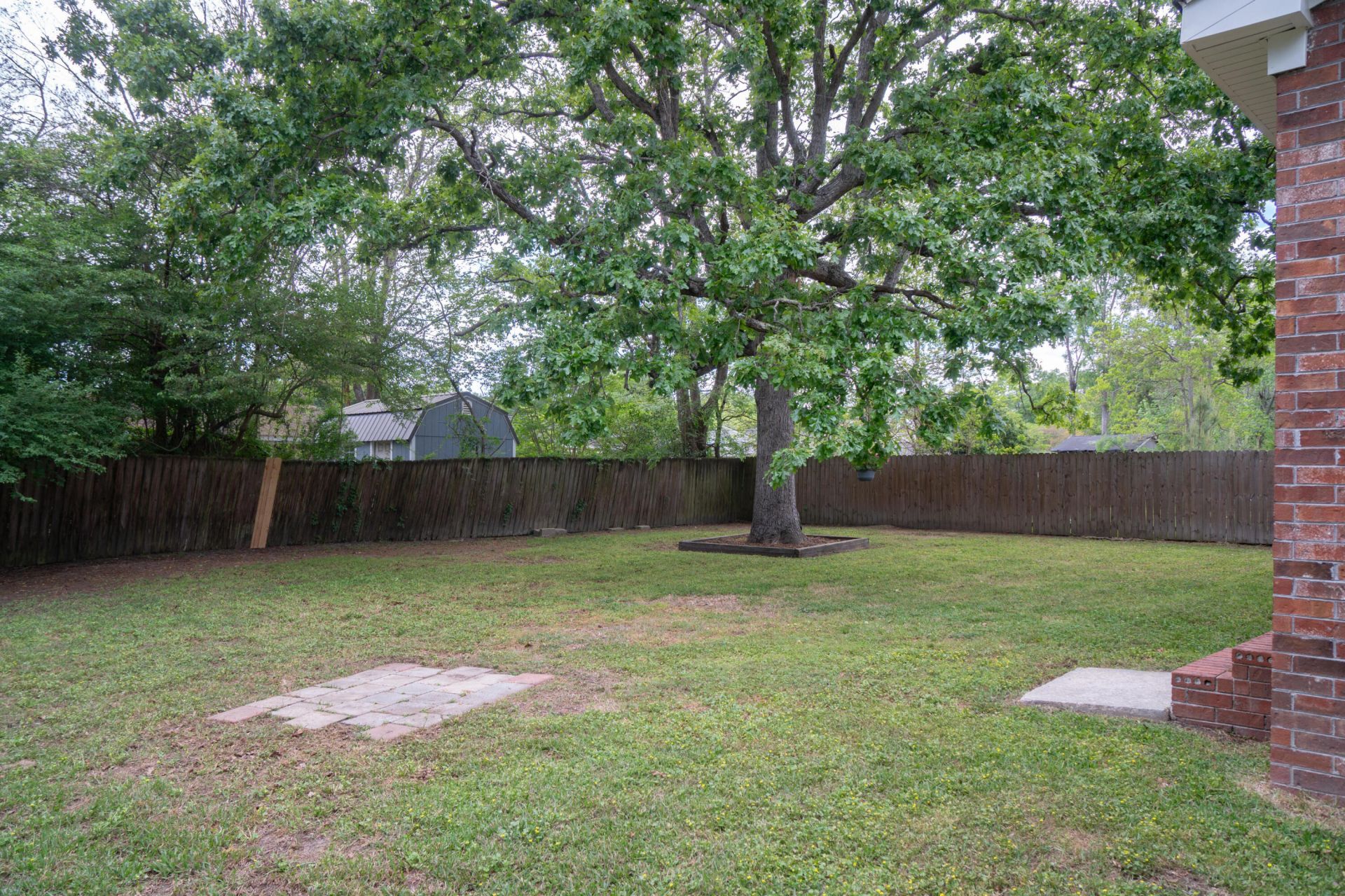 334 Water Oak Photo 5