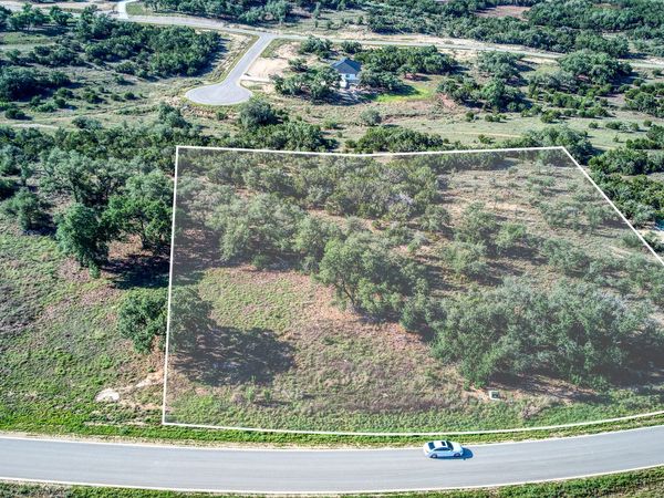 683 Butler Oaks, Bulverde, TX 78163
