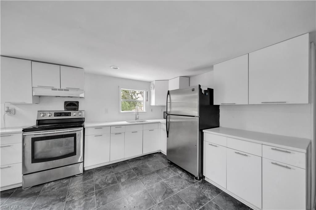 8106 Penny Dr, North Fort Myers, FL 33917 Photo