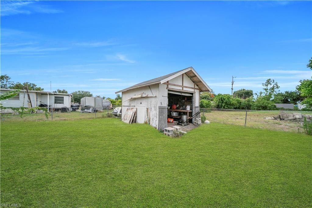 8106 Penny Dr, North Fort Myers, FL 33917 Photo