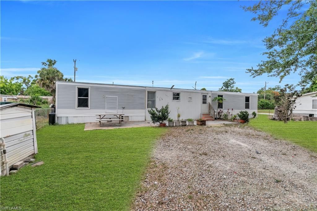 8106 Penny Dr, North Fort Myers, FL 33917 Photo