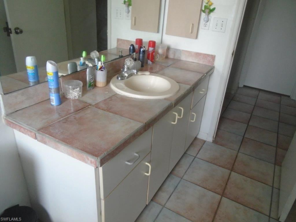 1815 NW 13th St , Cape Coral, FL 33993 Photo