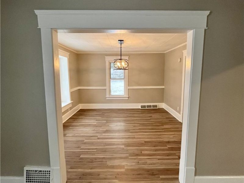 2110 12th Street SW, Akron, OH 44314 Photo 8