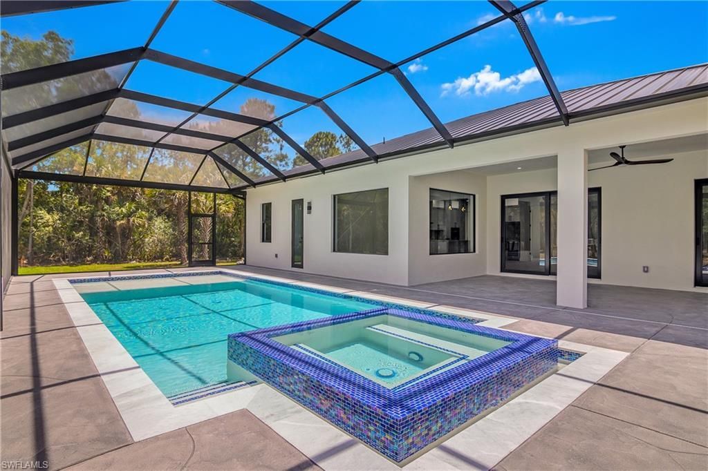 172 11th St Sw, Naples, FL 34117 Photo