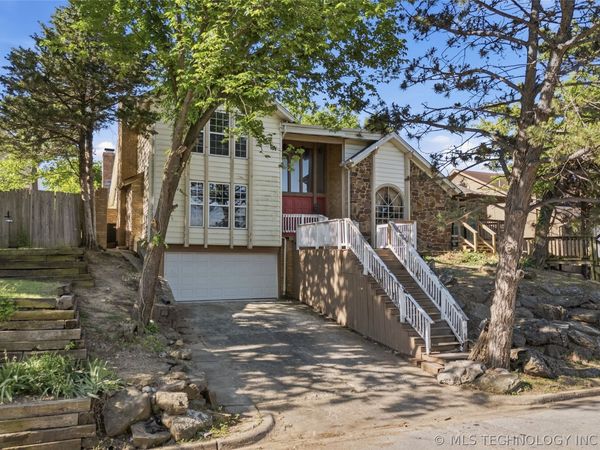 3928 E 60th Place, Tulsa, OK 74135