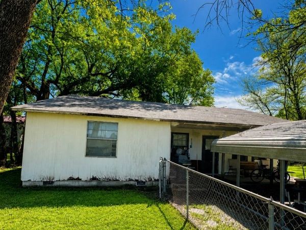327 S Spruce Street , Kellyville, OK 74039