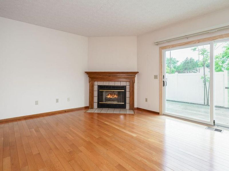 3741 Baybridge Lane, Dublin, OH 43016 Photo 6