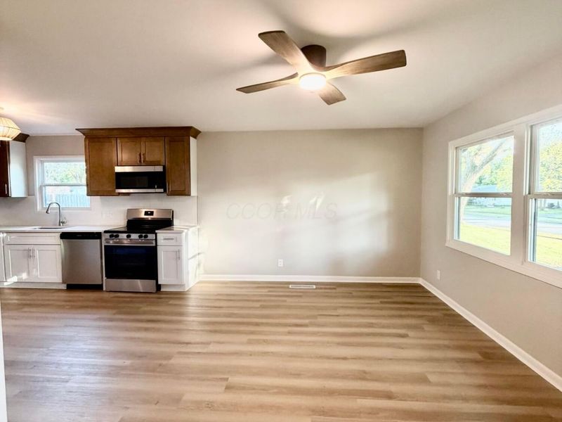912 Sunview Road , Reynoldsburg, OH 43068 Photo 7
