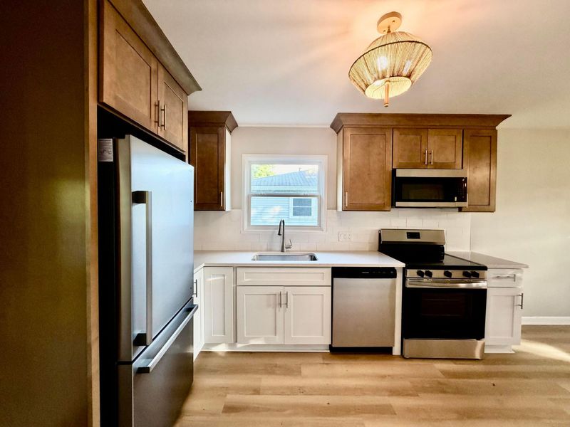 912 Sunview Road , Reynoldsburg, OH 43068 Photo 8