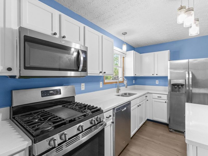 7910 Waggoner Run Drive , Blacklick, OH 43004 Photo 10