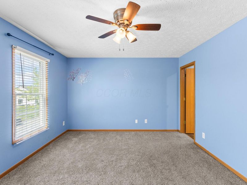 7910 Waggoner Run Drive , Blacklick, OH 43004 Photo 12