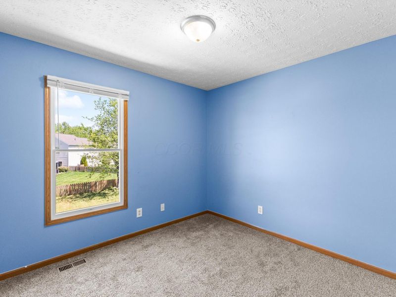 7910 Waggoner Run Drive , Blacklick, OH 43004 Photo 17