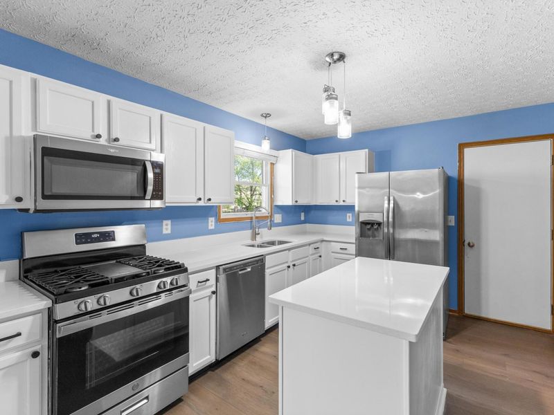 7910 Waggoner Run Drive , Blacklick, OH 43004 Photo 8