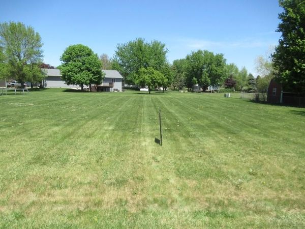 TBD E 7th Street , Hills, MN 56138