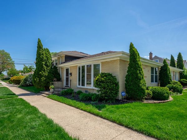 3873 Brummel Street , Skokie, IL 60076