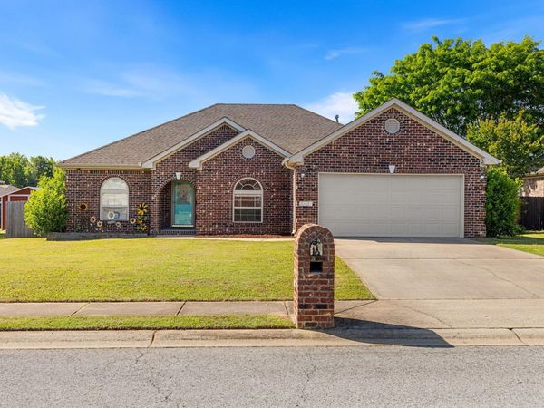 2421 Toccata Lane, Cabot, AR 72023