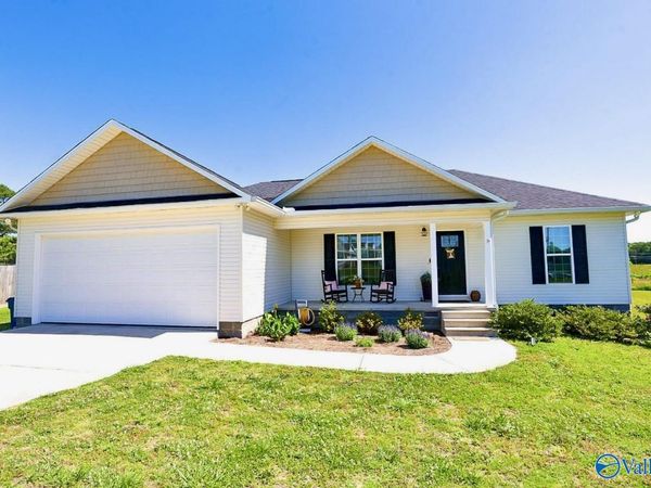 444 Granite Circle, Albertville, AL 35950