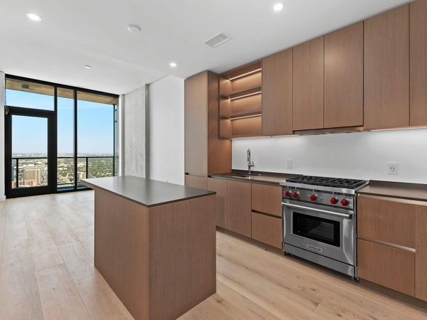 610 Davis ST , Unit 5206, Austin, TX 78701