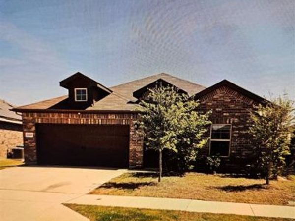9308 Red Brush Trail, Fort Worth, TX 76131