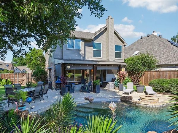 2204 Wembley Wood Lane, Bedford, TX 76022