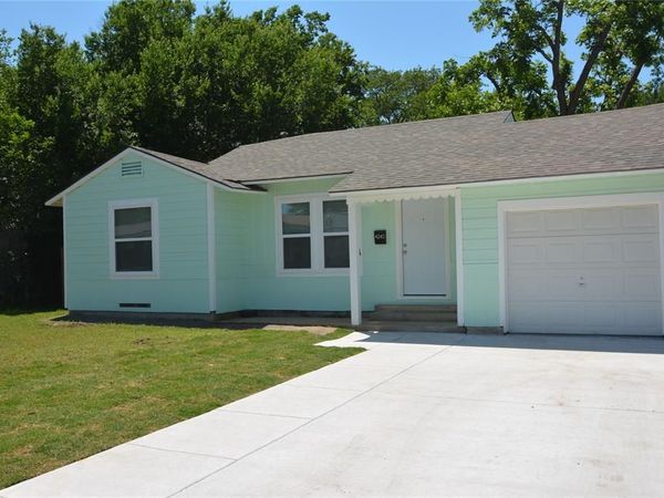 4240 Standish Road , Fort Worth, TX 76133