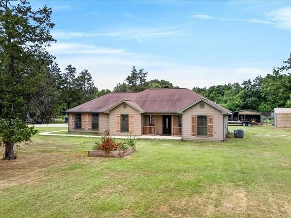 16001 County Road 4052 , Kemp, TX 75143