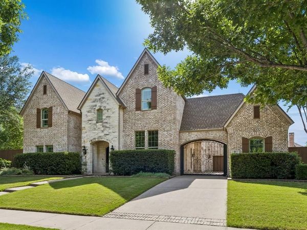 11194 Parliament Lane, Frisco, TX 75035