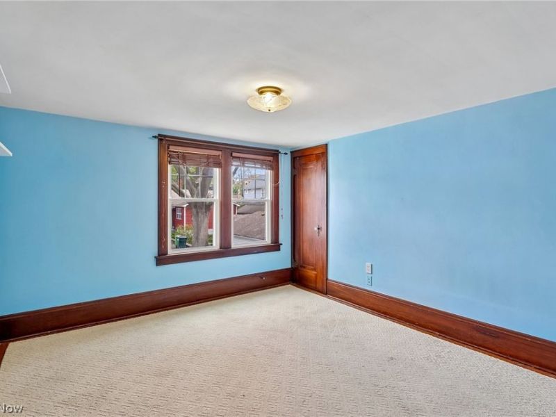 403 E Baird Avenue, Barberton, OH 44203 Photo 19
