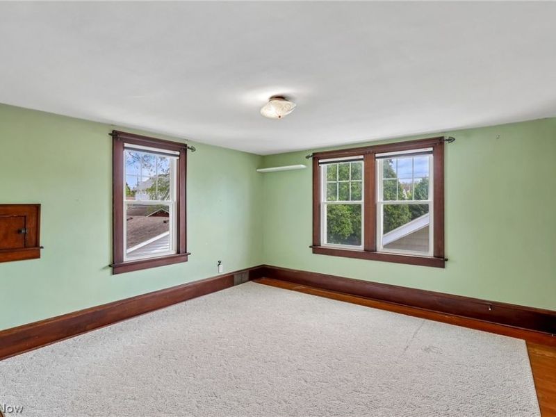 403 E Baird Avenue, Barberton, OH 44203 Photo 25