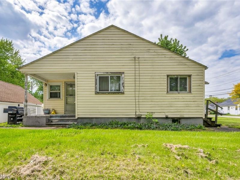 2901 Fulmer Road, Lorain, OH 44053 Photo 2