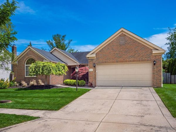 3847 Dayspring Drive, Hilliard, OH 43026