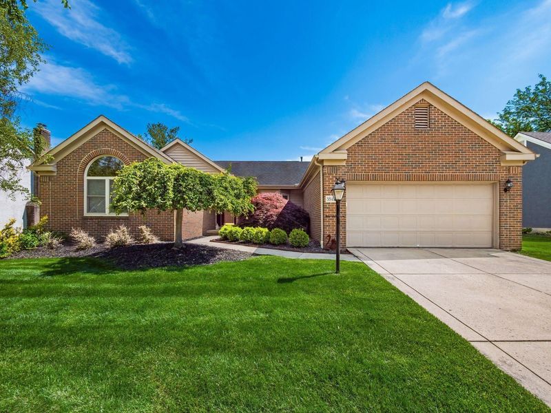 3847 Dayspring Drive, Hilliard, OH 43026 Photo 2