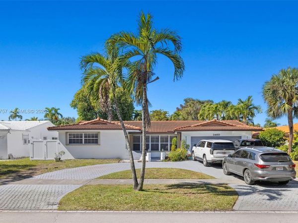 3460 N 46th Ave , Hollywood, FL 33021