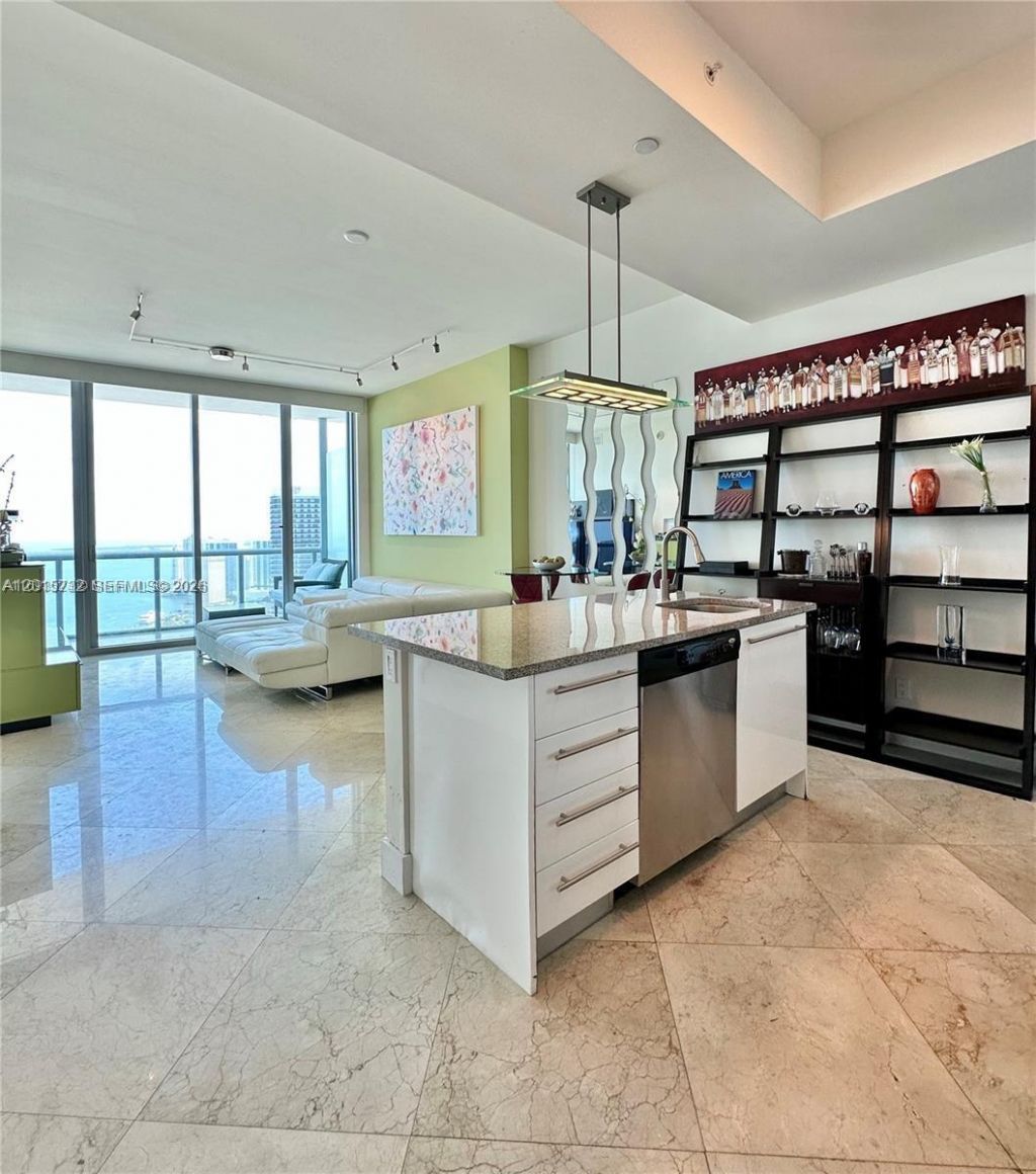 888 SE Biscayne Blvd , Unit 4803, Miami, FL 33132 Photo