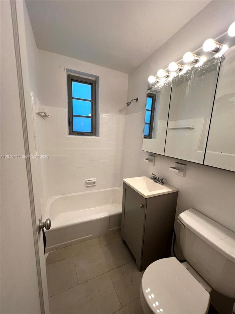901 Collins Ave, Unit 103, Miami Beach, FL 33139 Photo