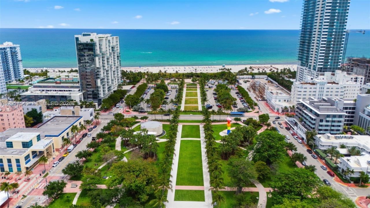 2100 Park Ave, Unit 302, Miami Beach, FL 33139 Photo