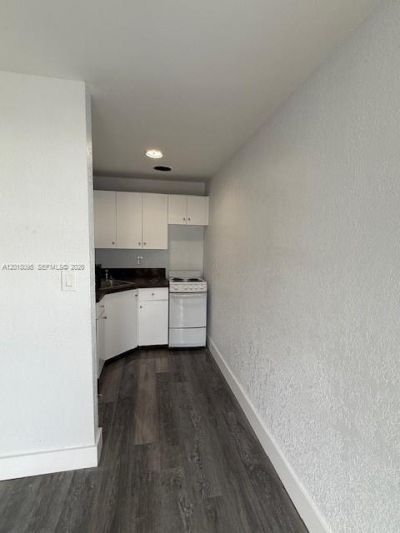 2880 SW 1st Street, Unit 4, Fort Lauderdale, FL 33312 Photo