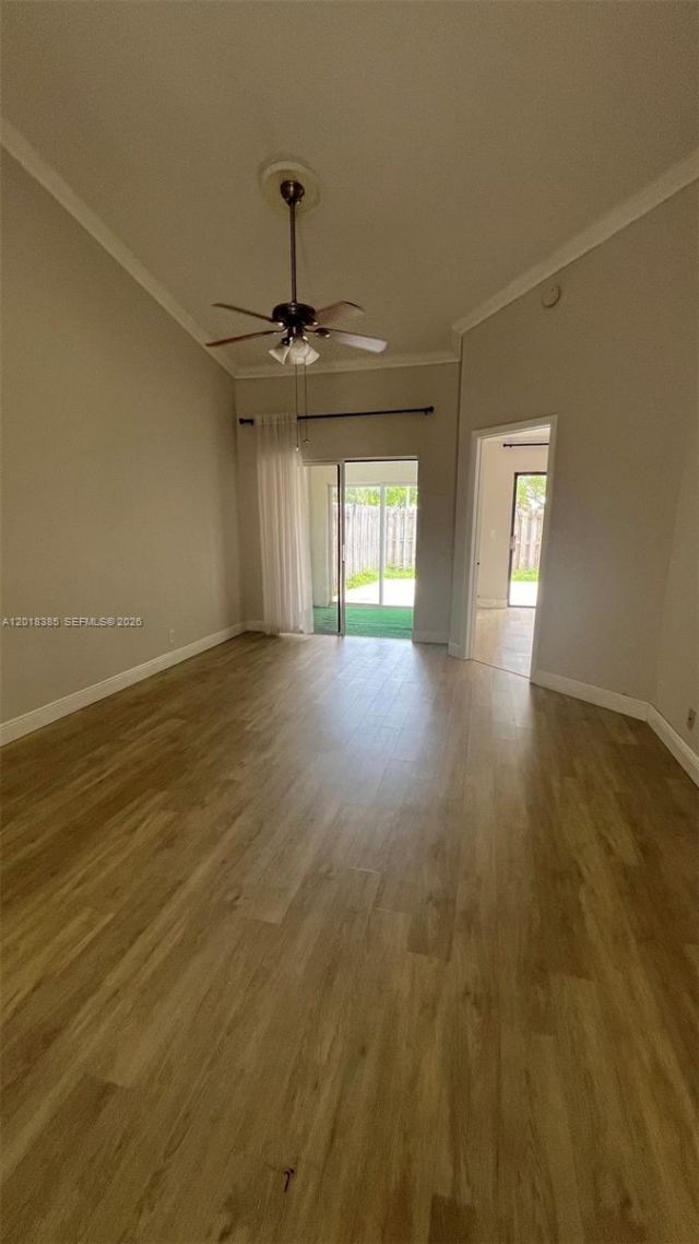 11065 NW 38th Pl, Sunrise, FL 33351 Photo