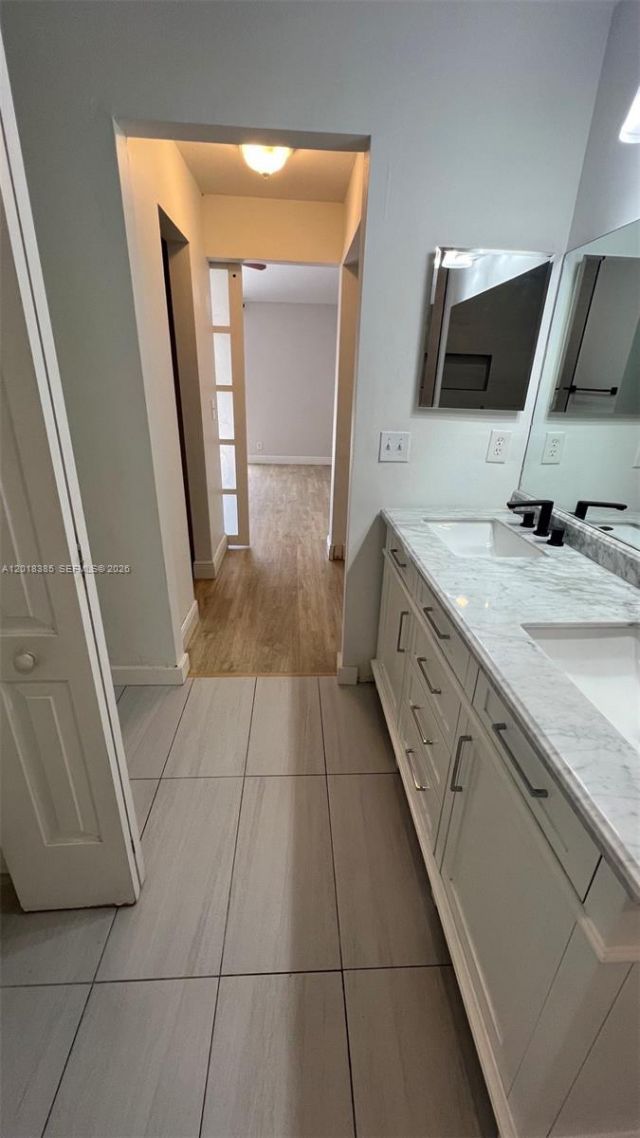 11065 NW 38th Pl, Sunrise, FL 33351 Photo