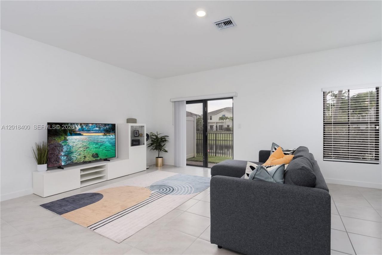 844 NW 3rd Way, Unit 844, Pompano Beach, FL 33060 Photo