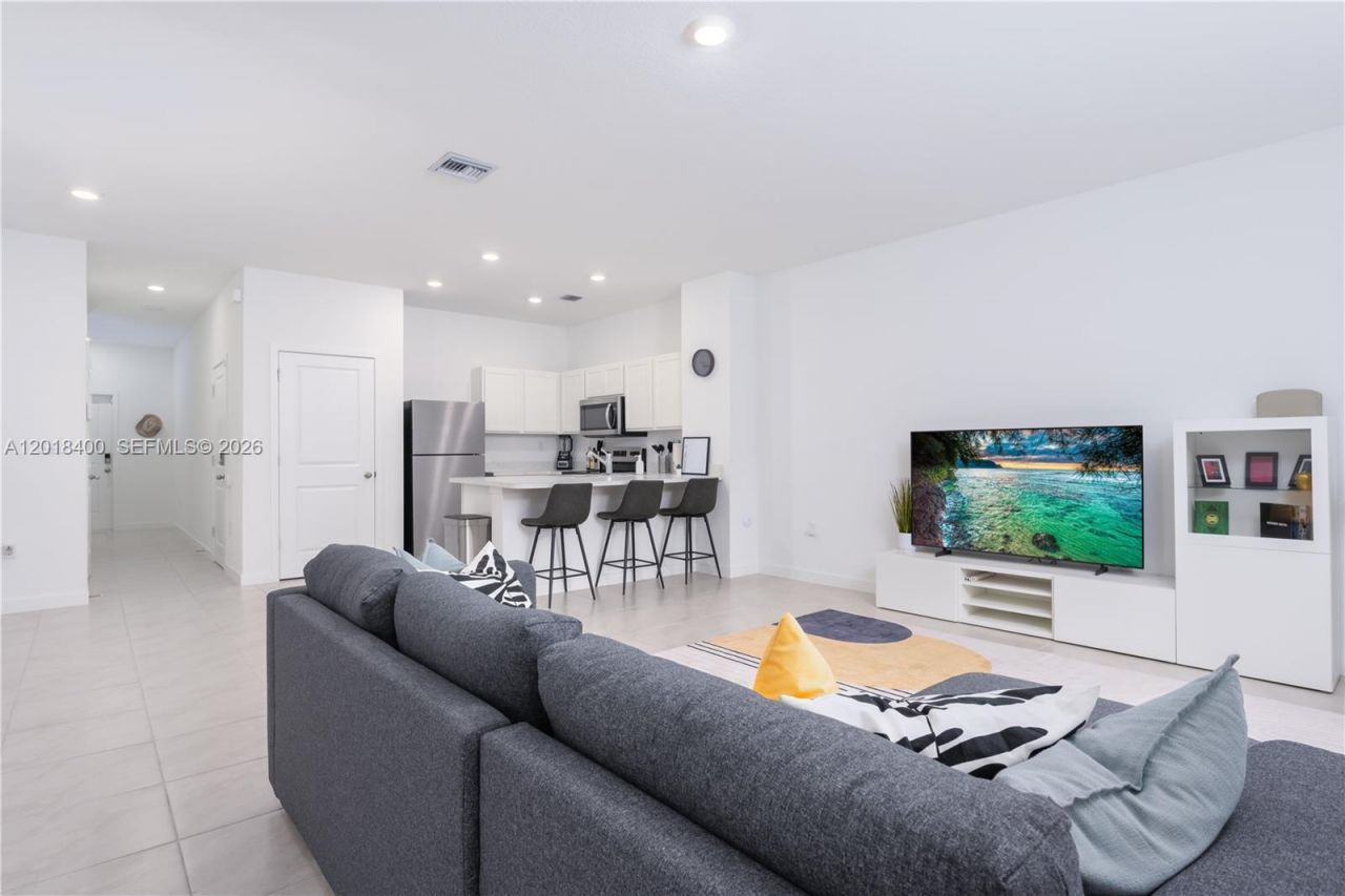 844 NW 3rd Way, Unit 844, Pompano Beach, FL 33060 Photo