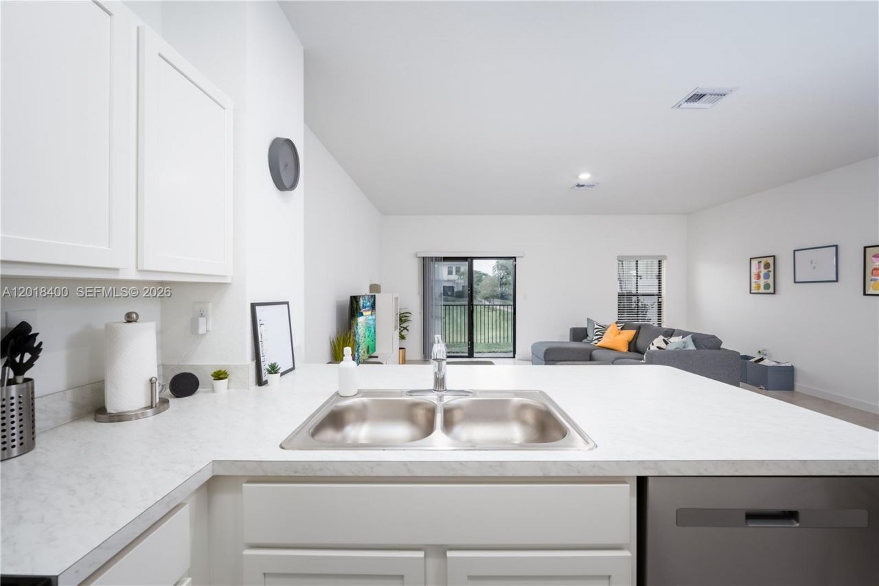 844 NW 3rd Way, Unit 844, Pompano Beach, FL 33060 Photo